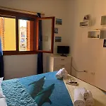 Maison Bibi * 奧爾比亞
